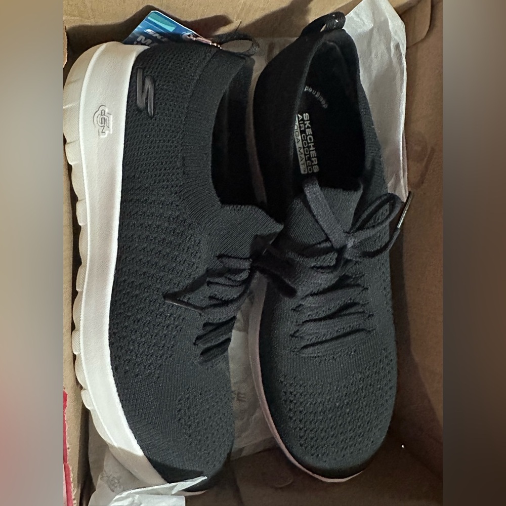 Skechers Black Women's Sneakers